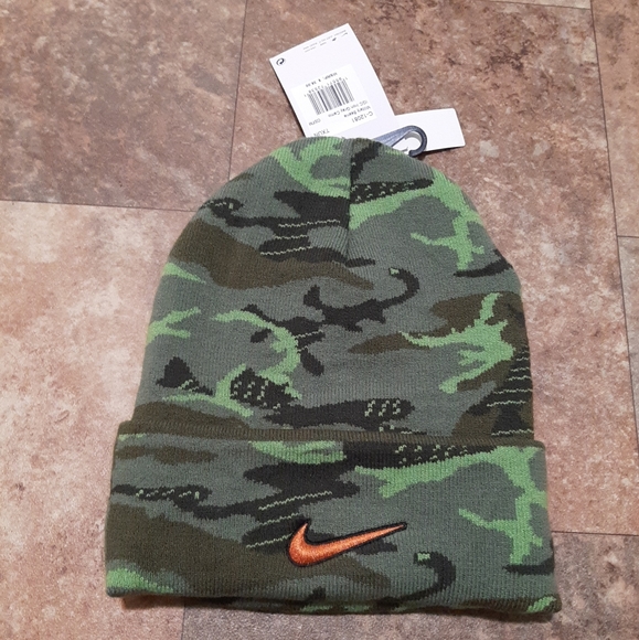 New. Nike Texas Longhorns Camo Military Appreciation Cuffed Knit Beanie. - Picture 4 of 6